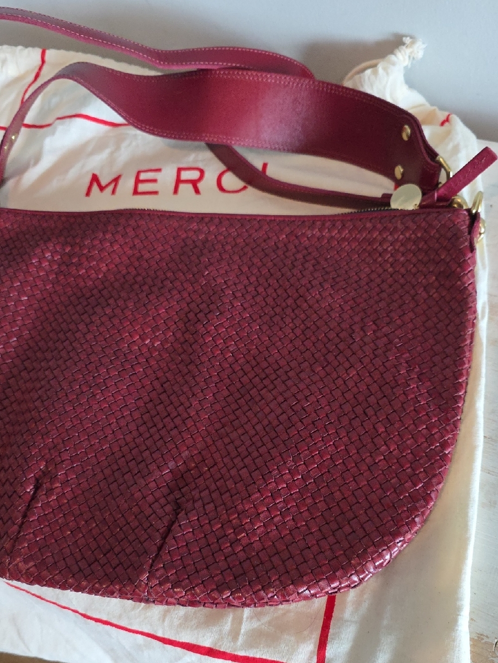 Clare V Moyen Messenger Bag In Woven Oxblood - Picture 6 of 16